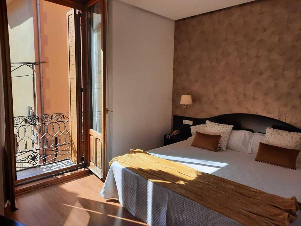 Hotel Villa De Biar Shc 外观 照片