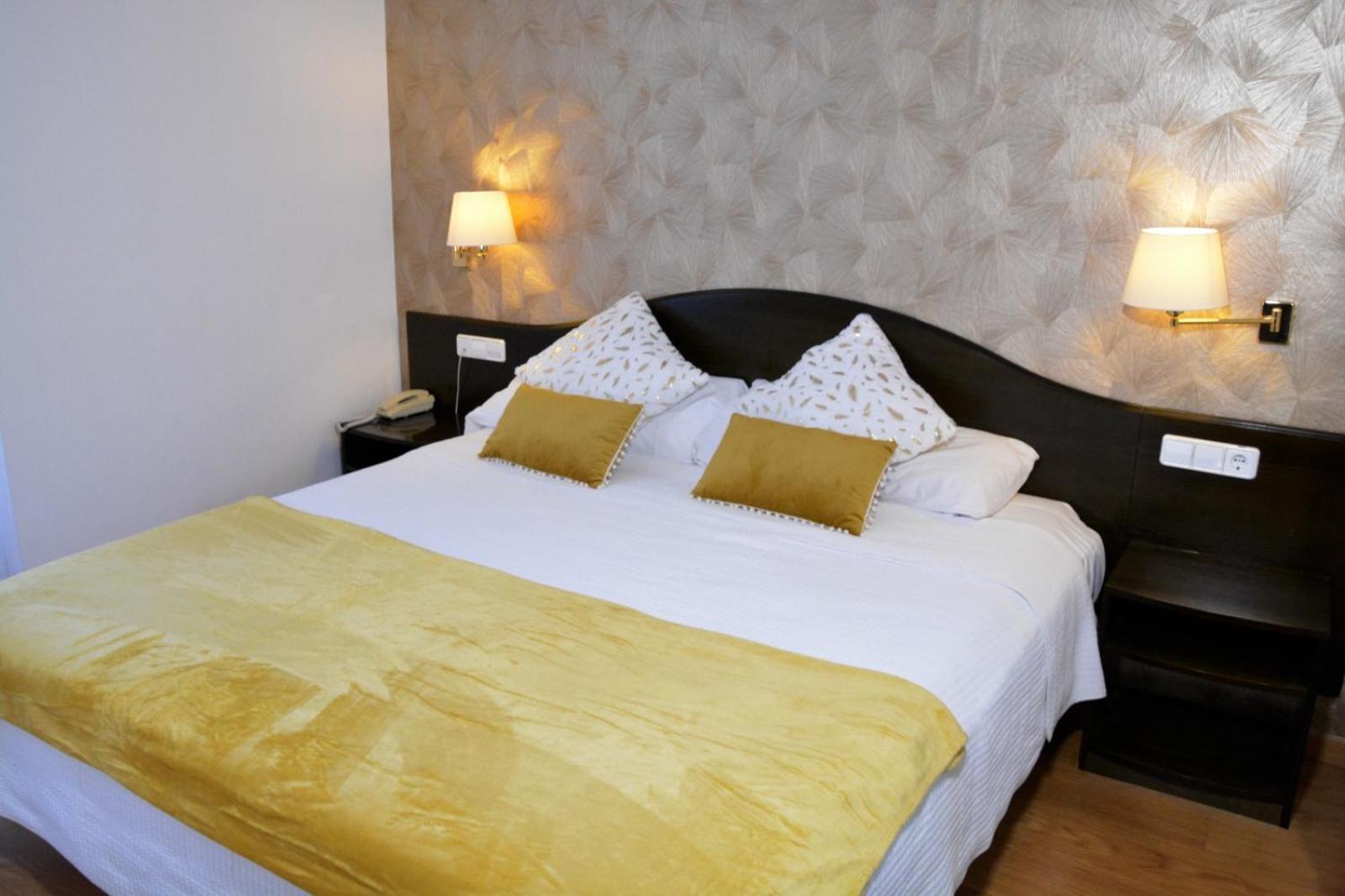 Hotel Villa De Biar Shc 外观 照片