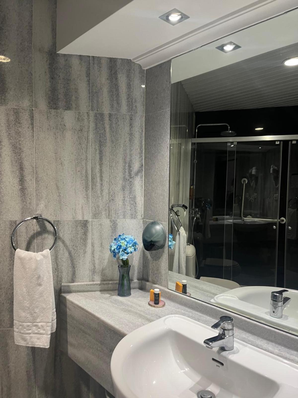 Hotel Villa De Biar Shc 外观 照片